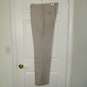 Doc & Amelia Mens Flat Front Beige Wool blend Dress Slacks NWOT-Size 40W x unfin